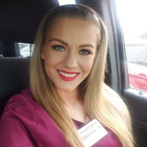 Meet your Posher, Kaitlyn